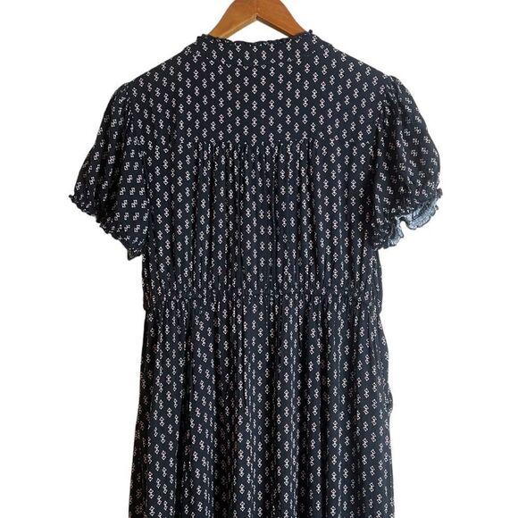 Torrid pattern short sleeve midi dress - Picture 11 of 12